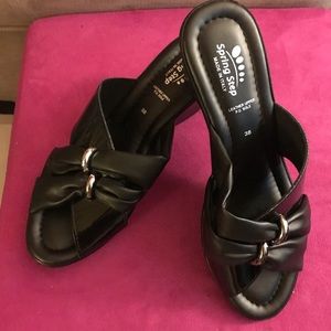 Spring Step Felima wedge slides. BNWOT